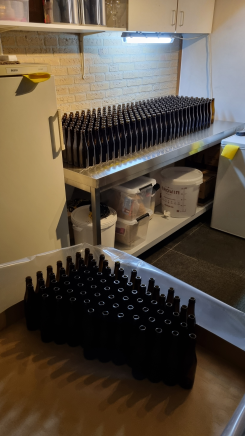 Tomblond Brouwerij bierflesjes