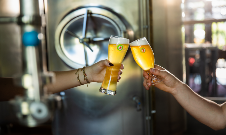 Twentse Bierbrouwerij biertje proosten