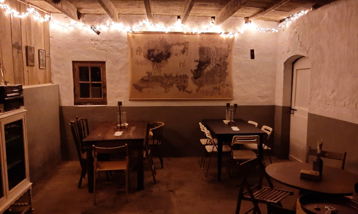 Binnen bij Brouwerij de Kobold in Malden