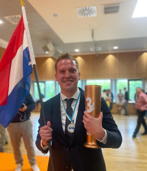 Leon Rodenburg wint brons op WK Biersommelier