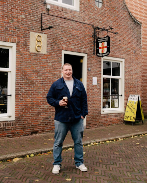 Brouwer Hugo Langelaan bij Stadsbrouwerij de Drie Ringen