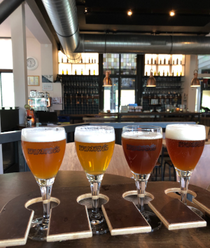 Proefplankje in het Brouwersnos proeflokaal