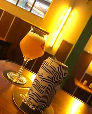 BRLO Blurry Vision blikje en glas