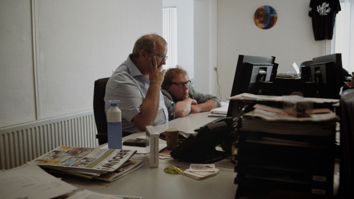 Huttenkloas brouwers achter de pc // Documentaire Ons Bier van KRO-NCRV
