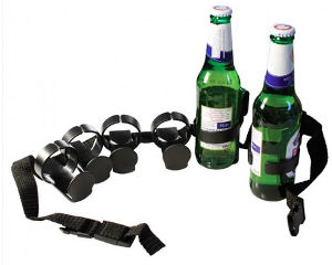 Berriem met twee bierflesjes