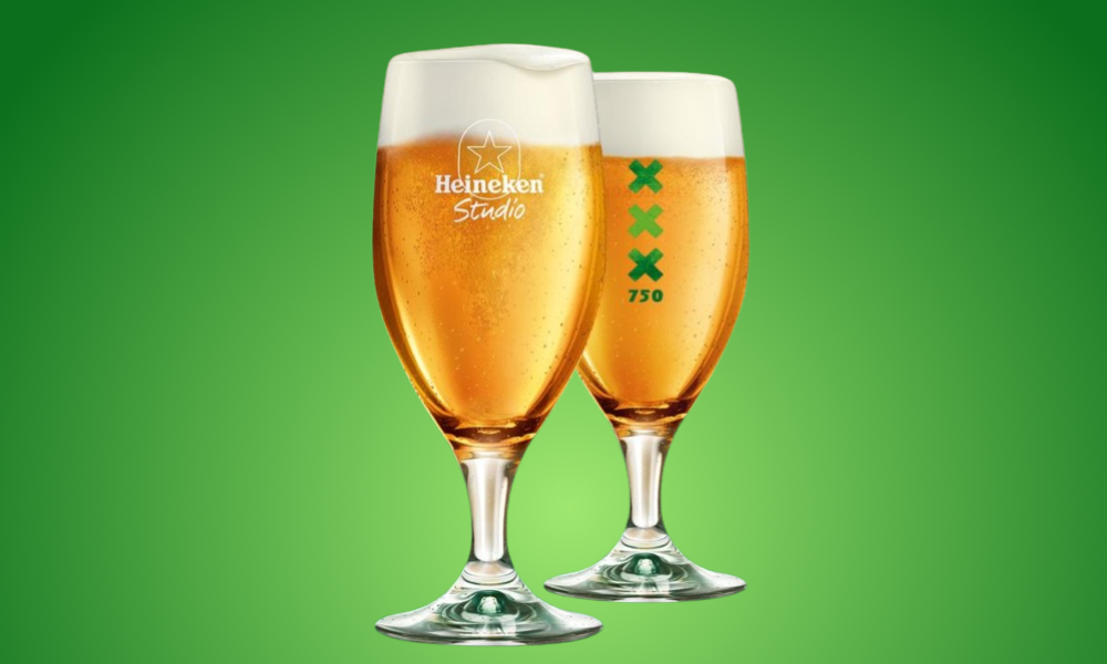 Twee glazen Heineken Speciaalpils 