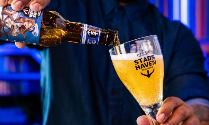 Stadshaven Tripel inschenken