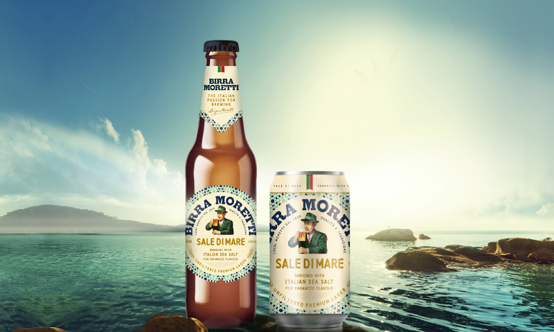 Birra Moretti Sale di Mare flesje en blikje bij de zee