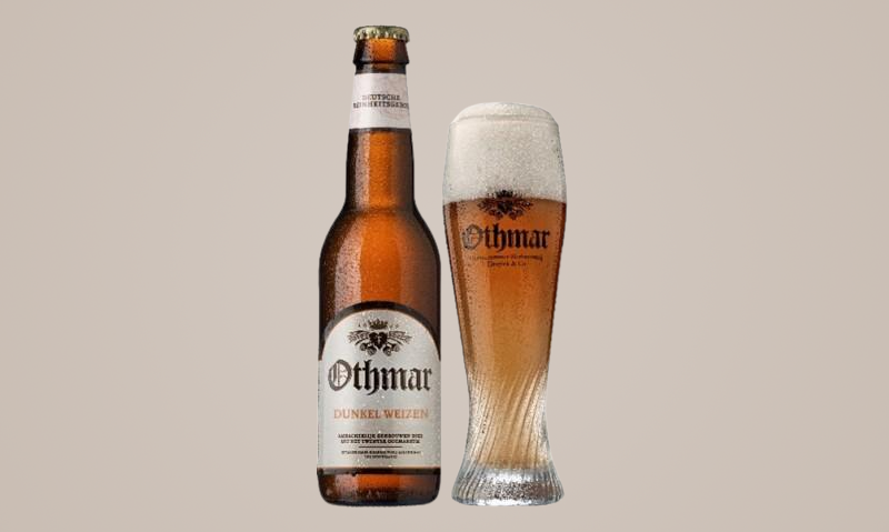 Othmar Dunkel Weizen flesje en glas