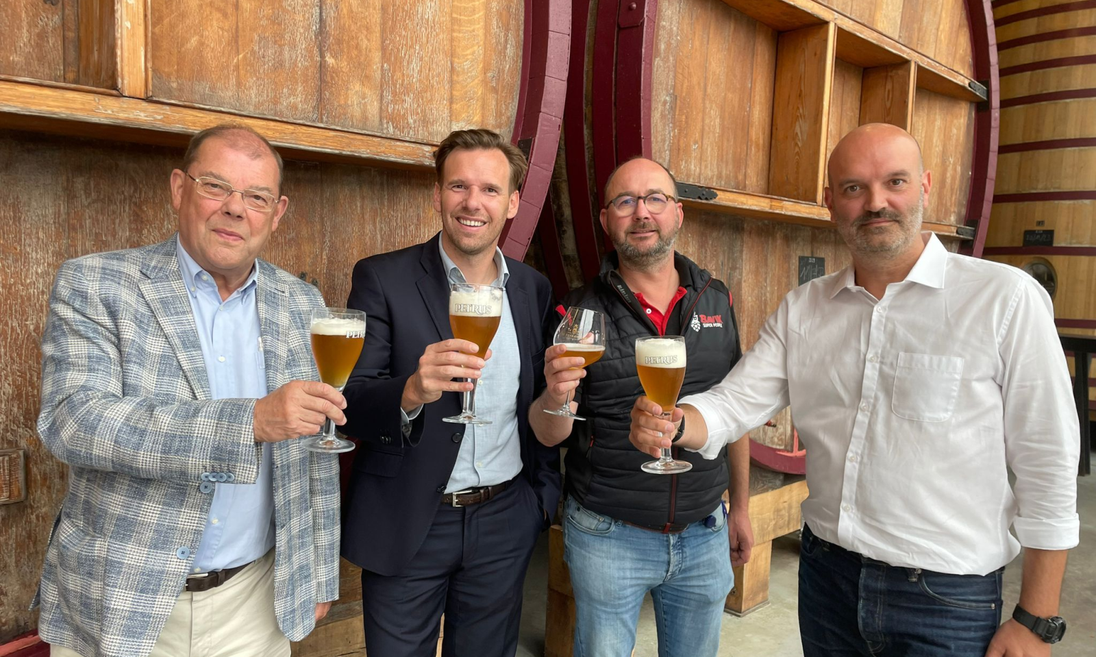 Ignace De Brabandere & Albert De Brabandere, Brouwer Sam Quartier en Kevin Clement van mannenkoor De Kerels