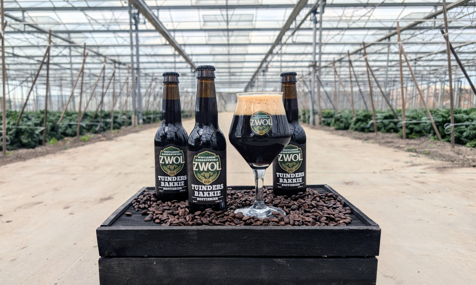 Tuindersbakkie bier in de kas