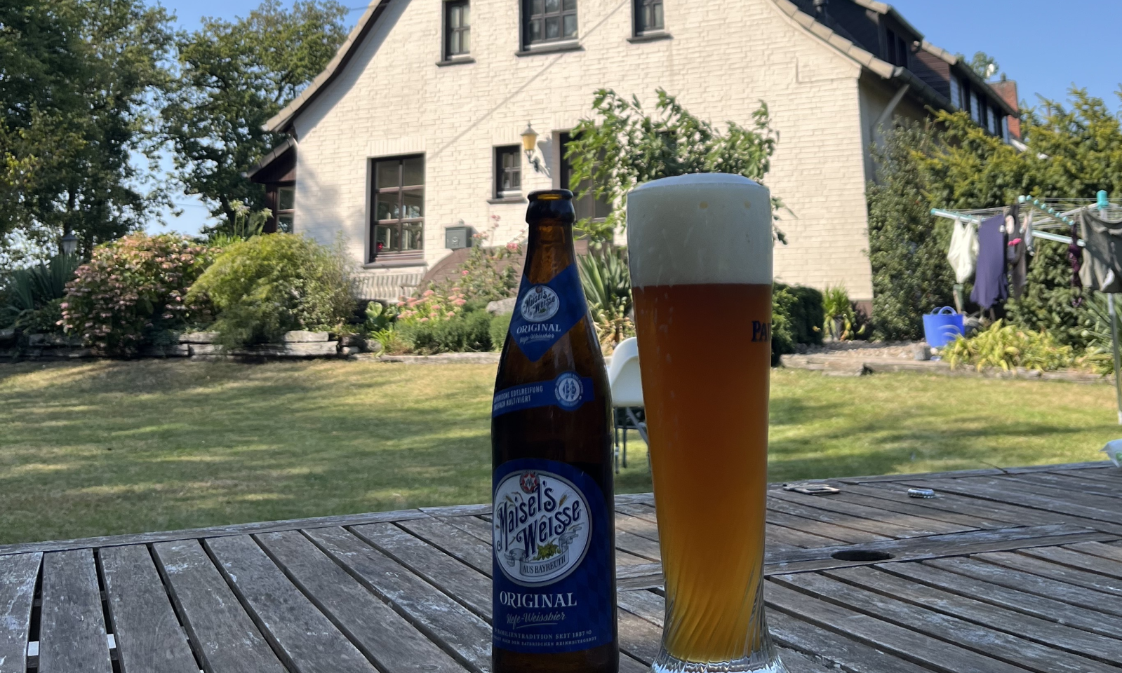 Maisel's bier buiten drinken