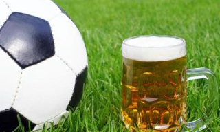 Een biertje drinken na het sporten is niet slecht