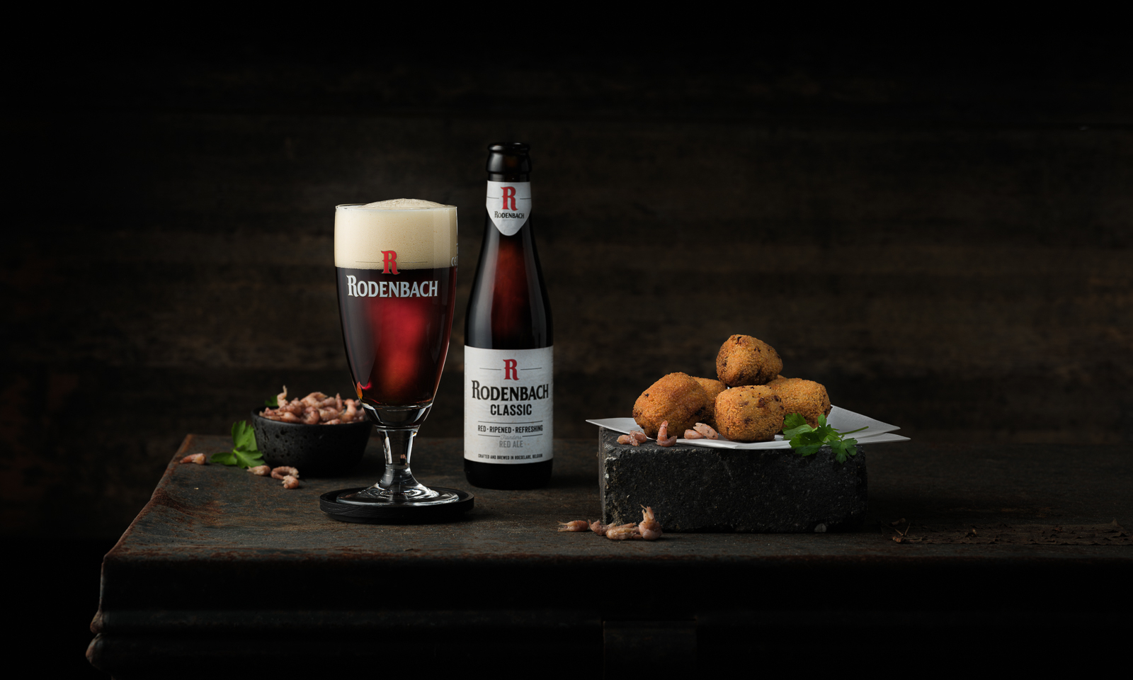 Rodenbach Garnalenkroketten naast Rodenbach Classic