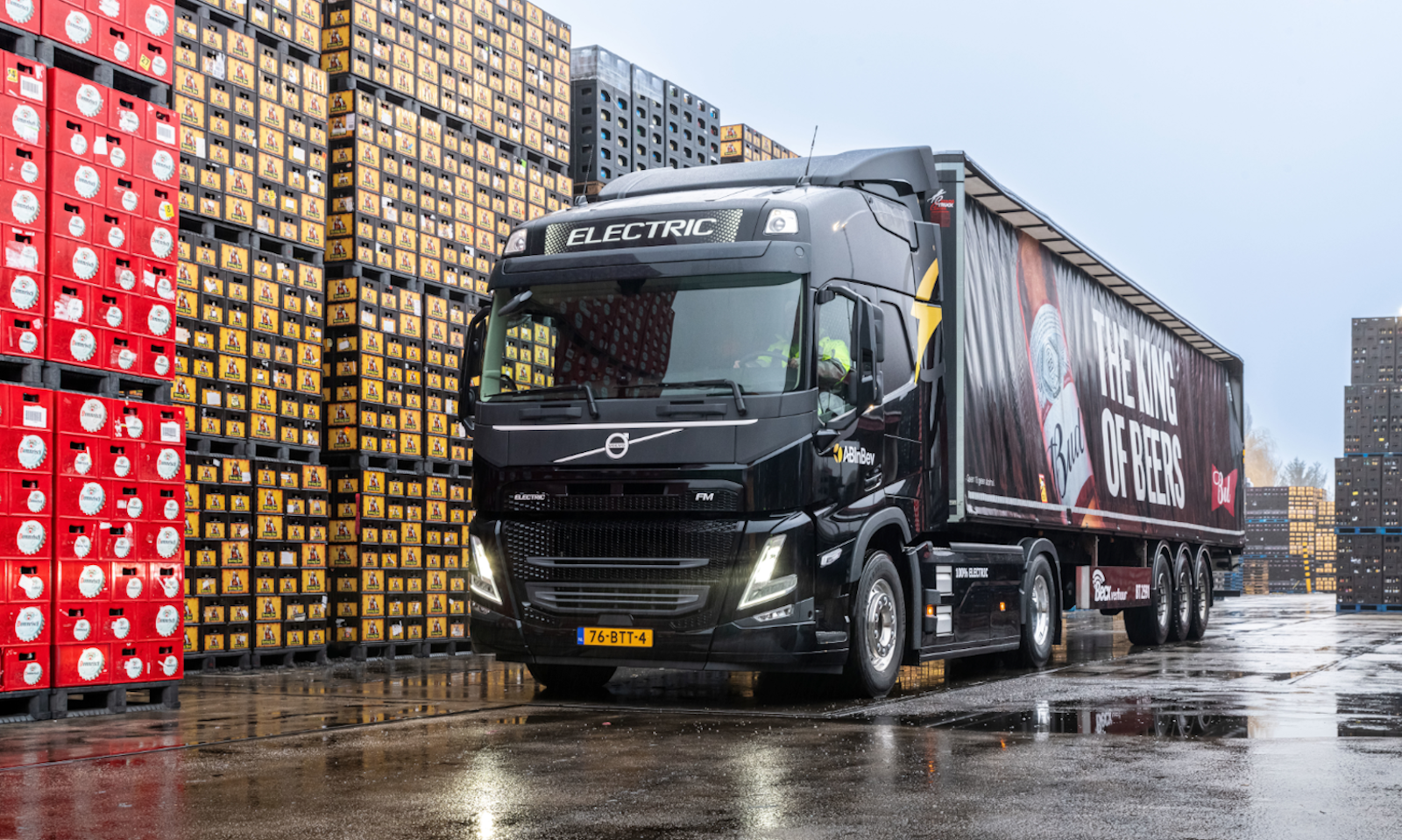 VOLVO FM Electric Truck bij de Dommelsche bierbrouwerij