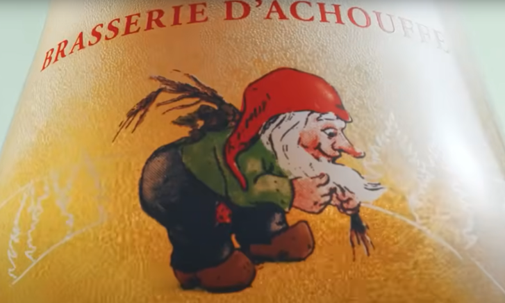 Chouffe Lite close-up in glas